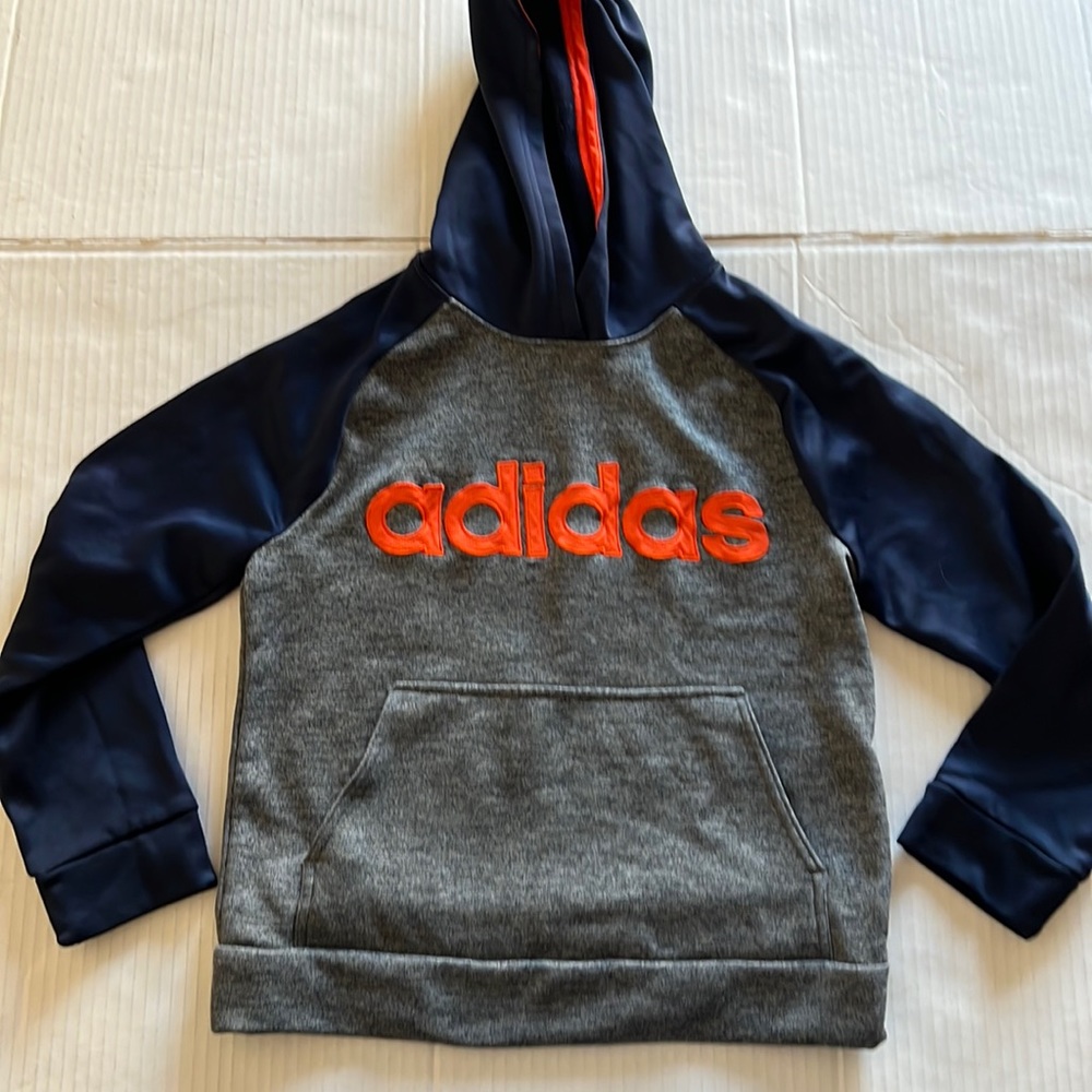 Adidas hoodie. #1522